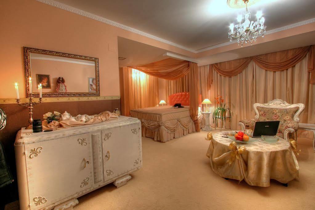 Family Hotel Mania สตาราซาโกรา ภายนอก รูปภาพ