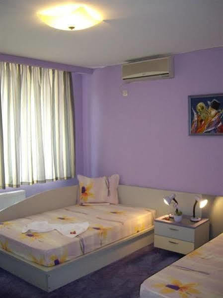 Family Hotel Mania สตาราซาโกรา ภายนอก รูปภาพ